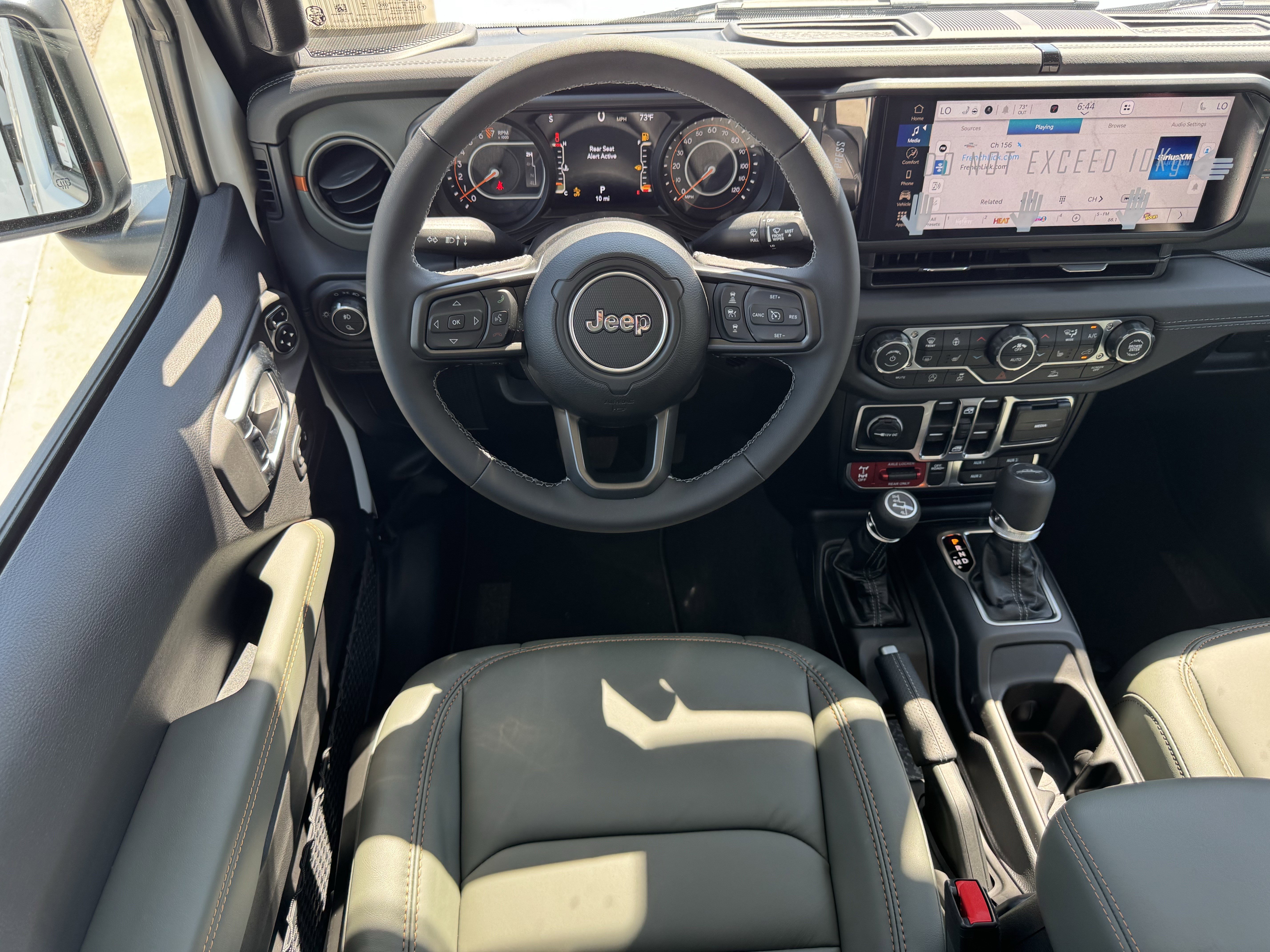 New 2026 Jeep Gladiator Mojave AWD/4WD image 14