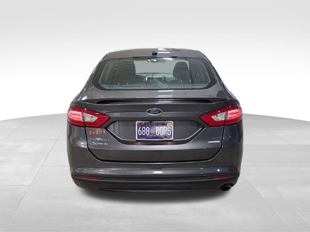 Used 2016 Ford Fusion SE w/ Equipment Group 201A FWD image 8
