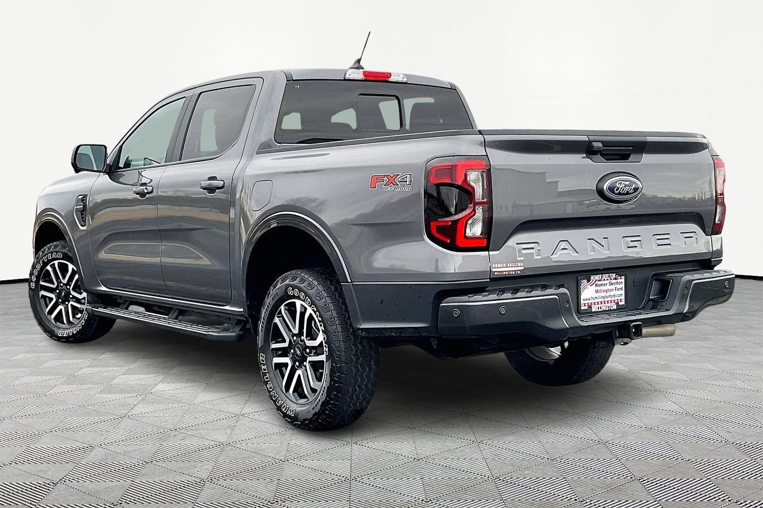 Used 2024 Ford Ranger Lariat w/ FX4 Off-Road Package image 10