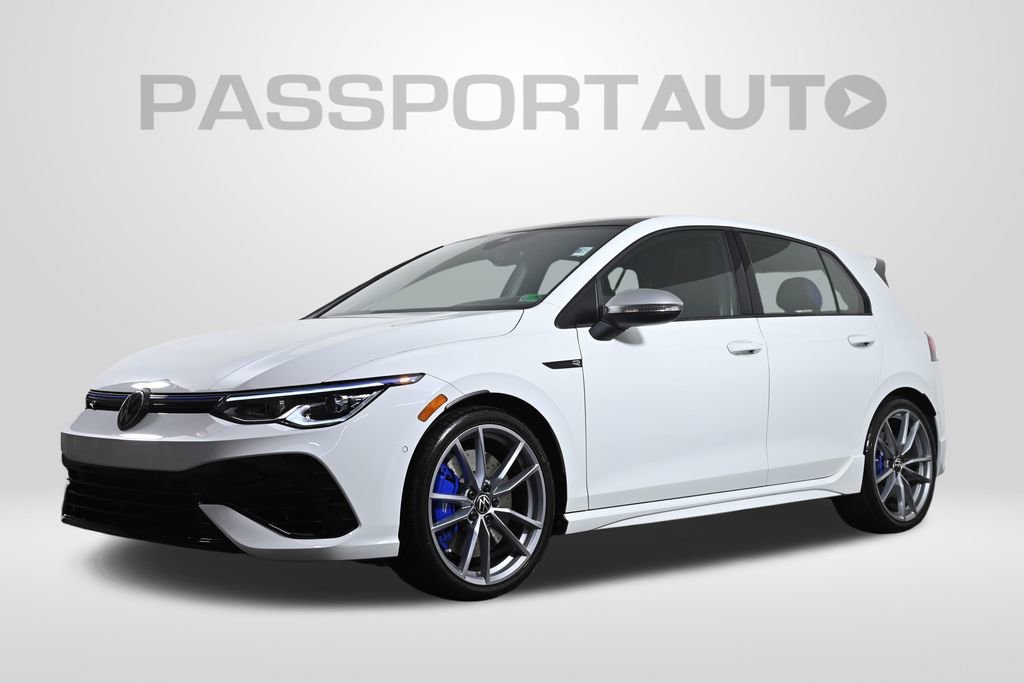 Used 2024 Volkswagen Golf R image 1