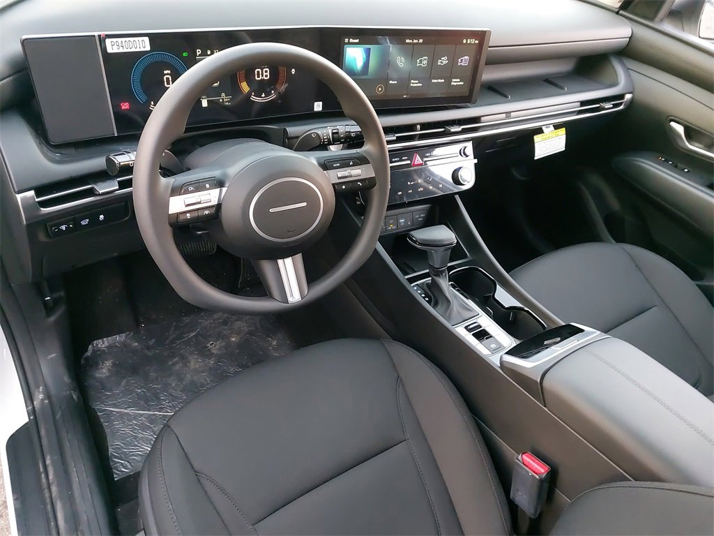 New 2025 Hyundai Tucson SEL image 17