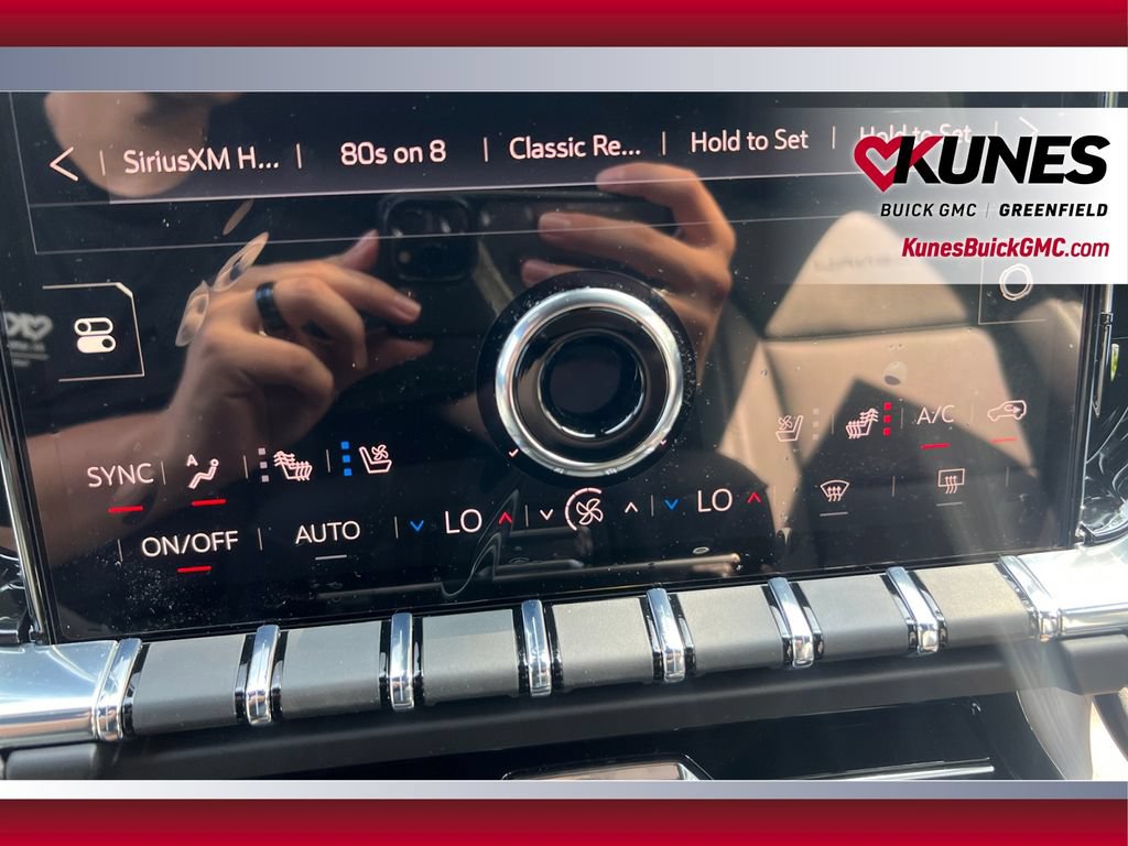 New 2026 GMC Yukon XL Denali w/ Denali Reserve Package AWD/4WD image 32