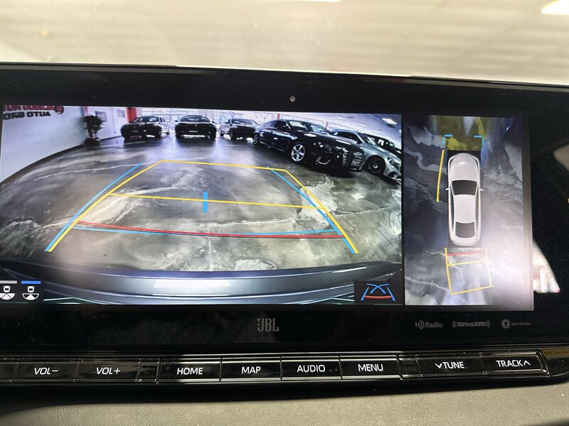 Used 2022 Toyota Mirai w/ Advanced Technology Package RWD image 30