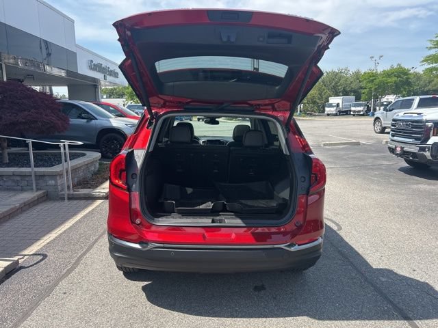 Used 2024 GMC Terrain AT4 w/ Infotainment Package II AWD/4WD image 39