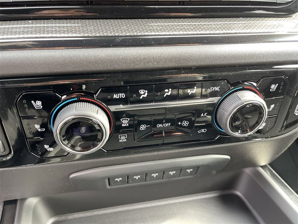 New 2026 Chevrolet Silverado 2500 ZR2 w/ LPO, Dark Essentials Package image 18