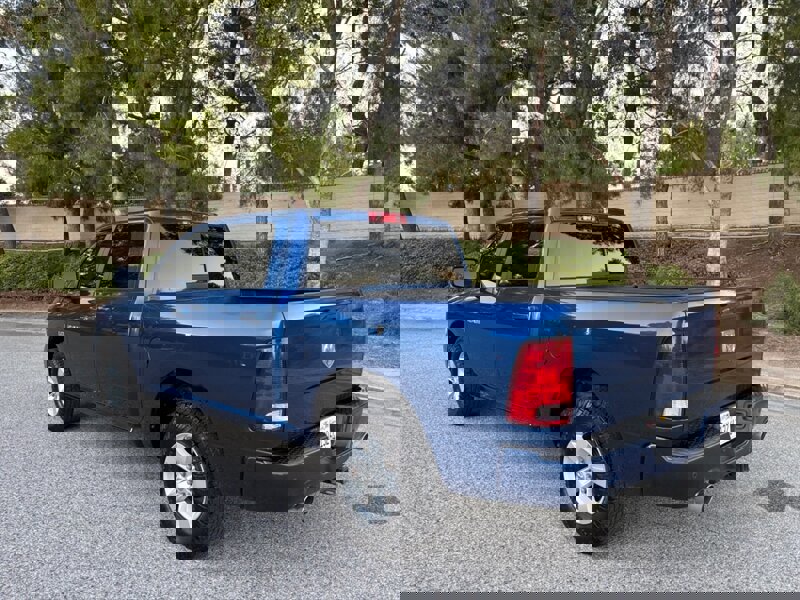 Used 2009 Dodge Ram 1500 Truck Sport image 2