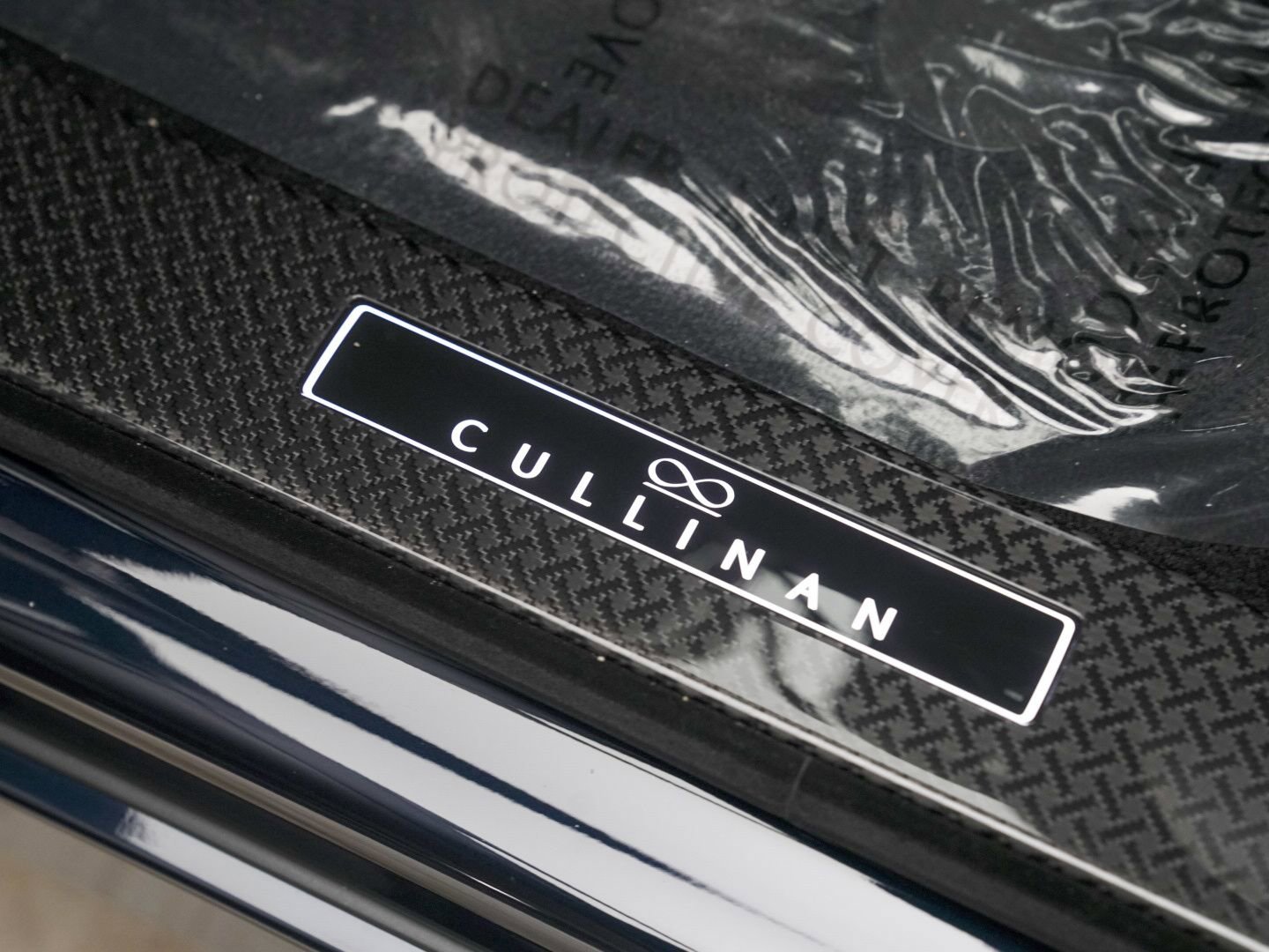 New 2026 Rolls-Royce Cullinan Black Badge image 22