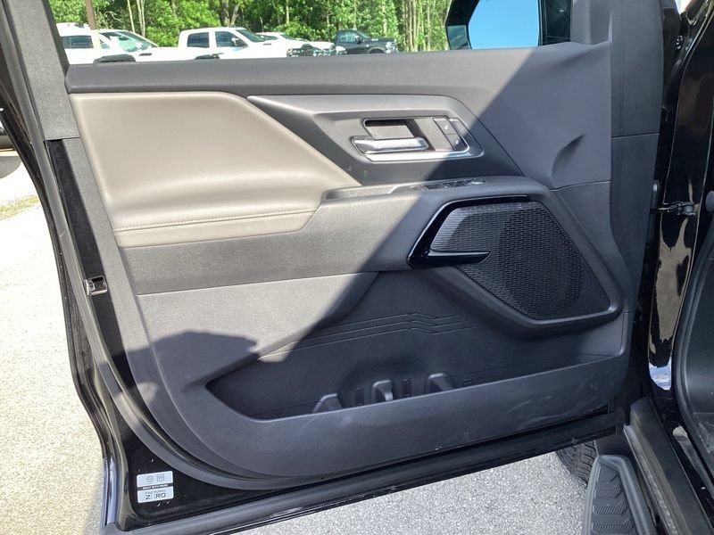 New 2026 Chevrolet Silverado EV Trail Boss AWD/4WD image 16