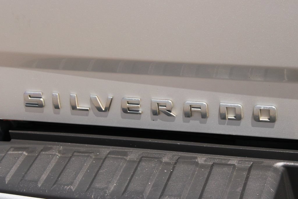 Used 2017 Chevrolet Silverado 1500 LT w/ All Star Edition AWD/4WD image 42