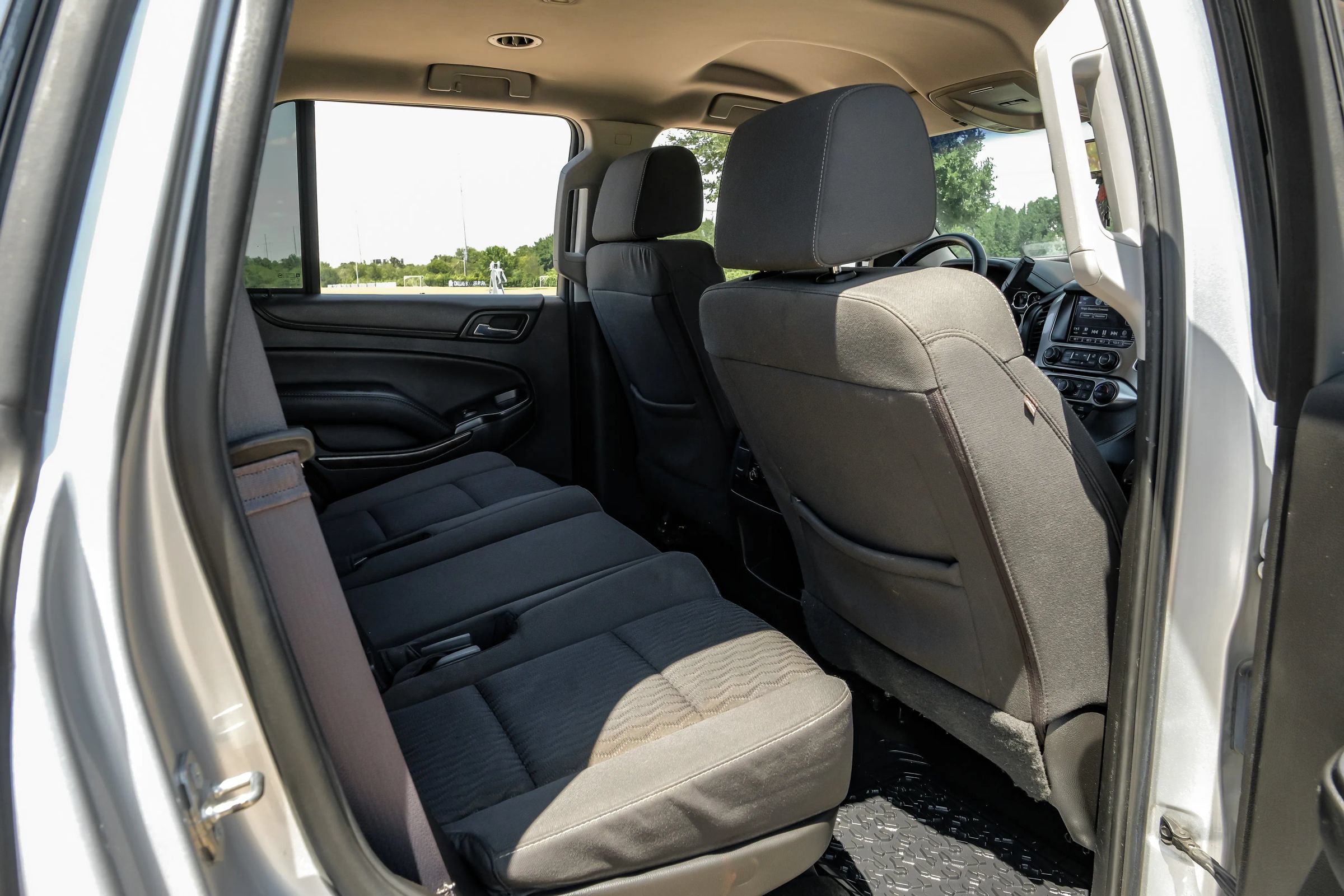 Used 2017 Chevrolet Tahoe LS AWD/4WD image 35