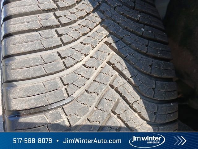 Used 2024 Jeep Grand Cherokee L Summit AWD/4WD image 4