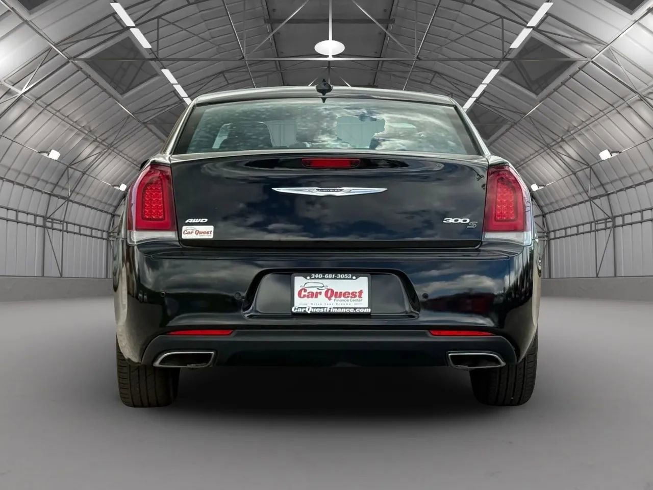 Used 2015 Chrysler 300 S w/ 300S Premium Group image 6