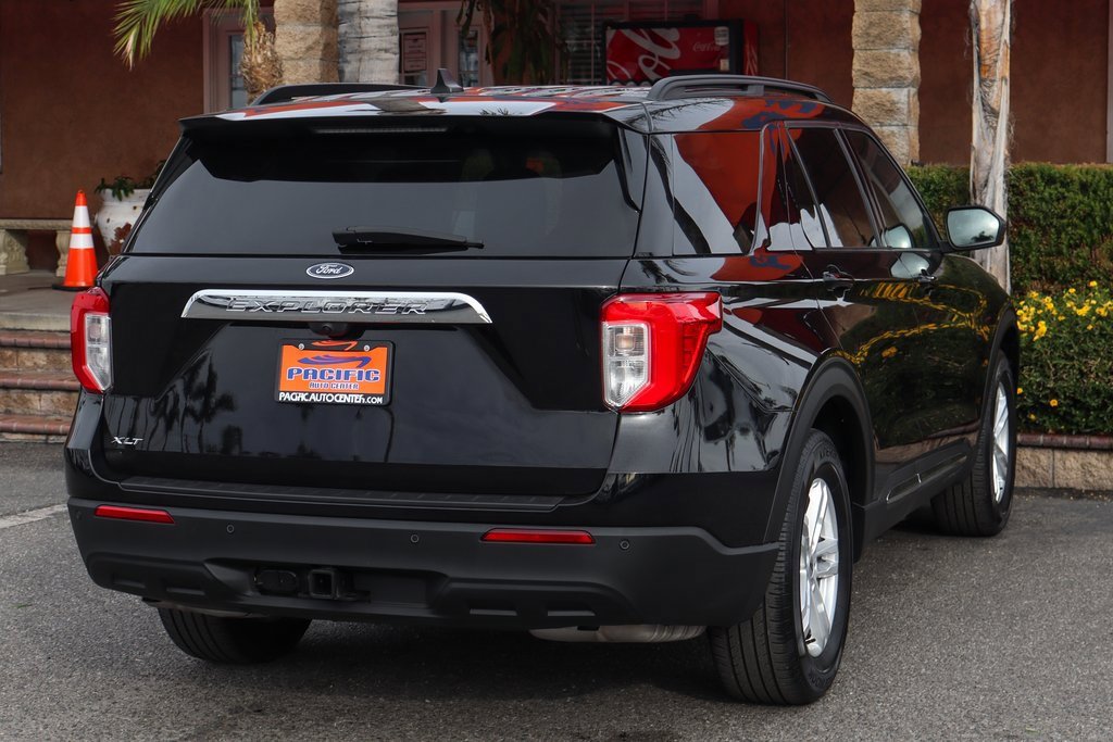 Used 2023 Ford Explorer XLT w/ Class IV Trailer Tow Package image 10