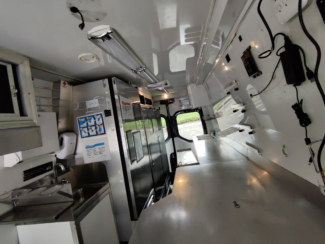 Used 2020 Mercedes-Benz Sprinter 4500 image 10