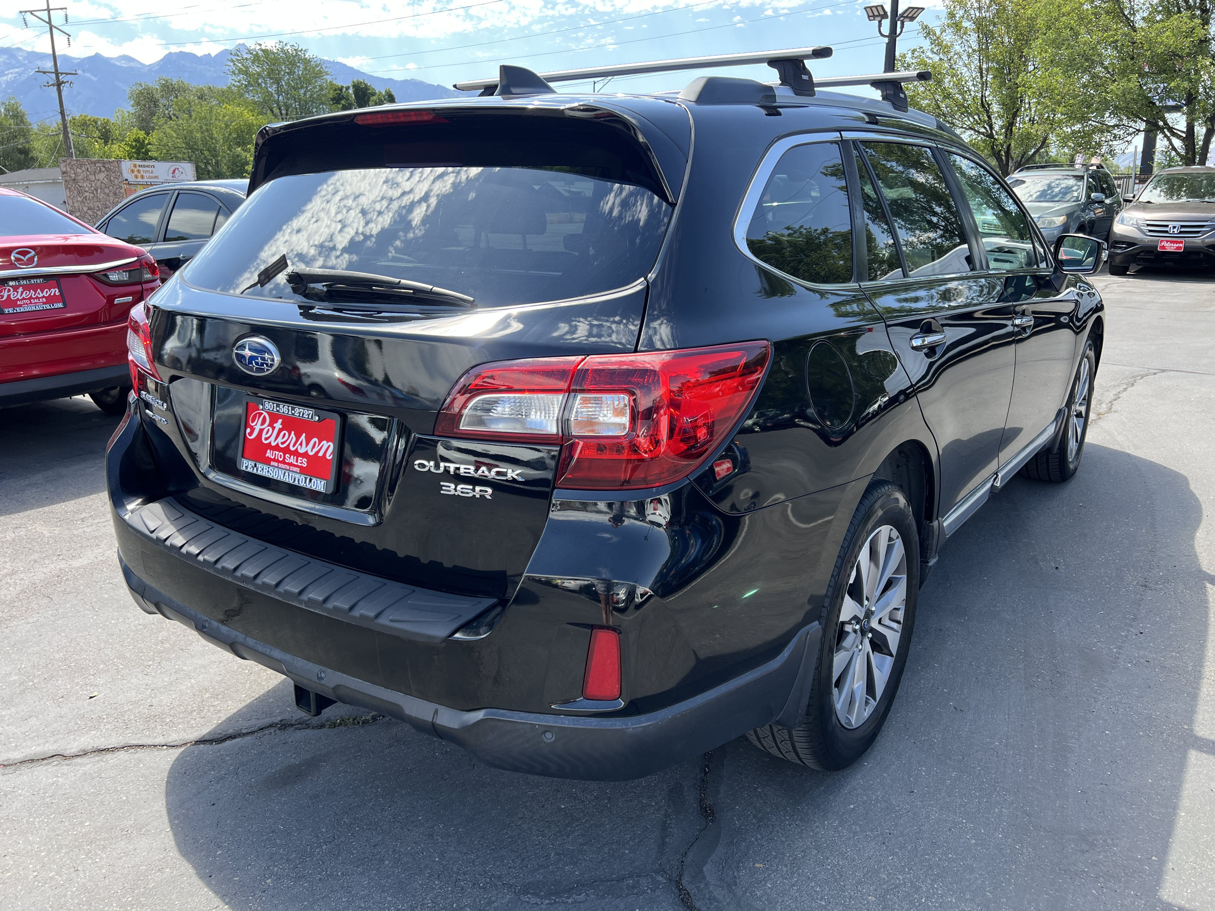 Used 2017 Subaru Outback 3.6R Touring w/ Popular Package #5A AWD/4WD image 7