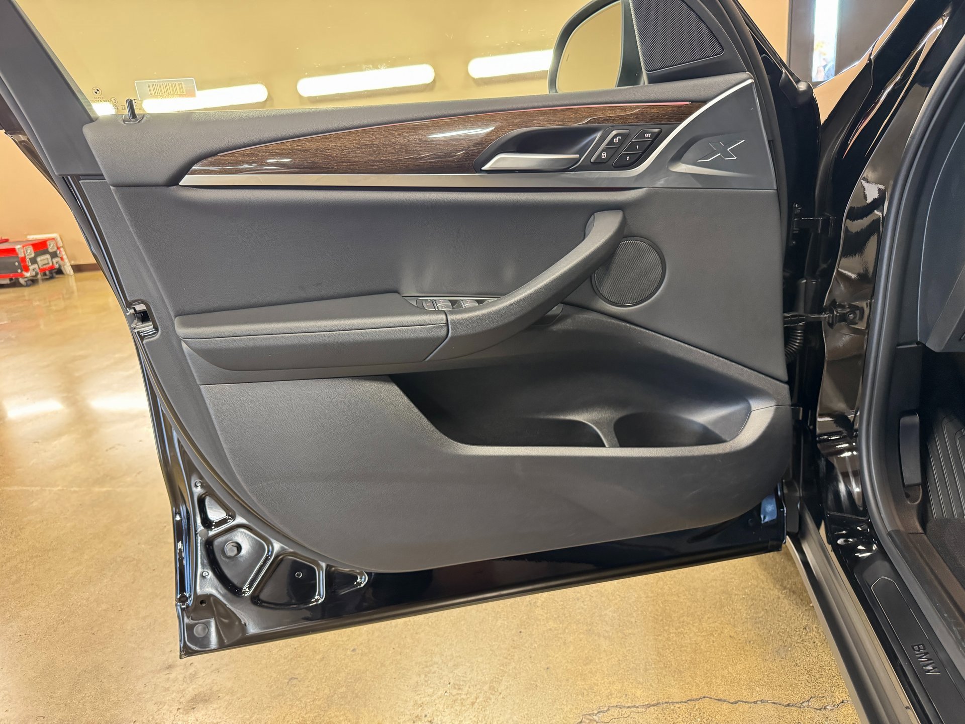 Used 2024 BMW X3 xDrive30i image 28