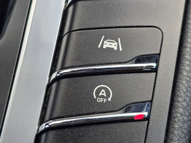 Used 2021 Porsche Macan image 30