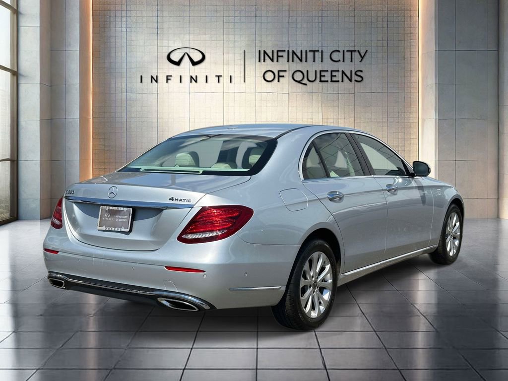 Used 2020 Mercedes-Benz E 350 4MATIC Sedan image 3