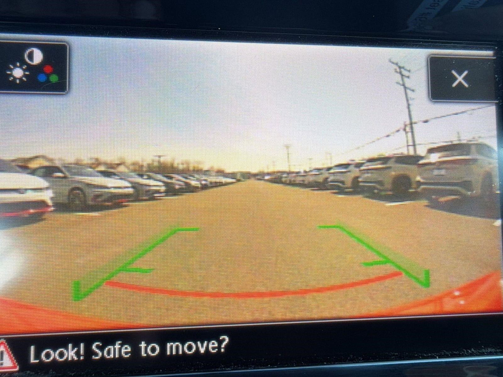 Used 2019 Volkswagen Beetle SE image 21