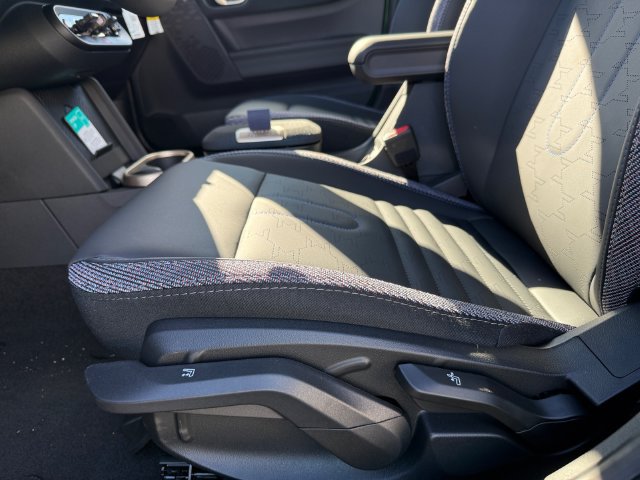 New 2027 MINI Cooper 4-Door Hardtop FWD image 25