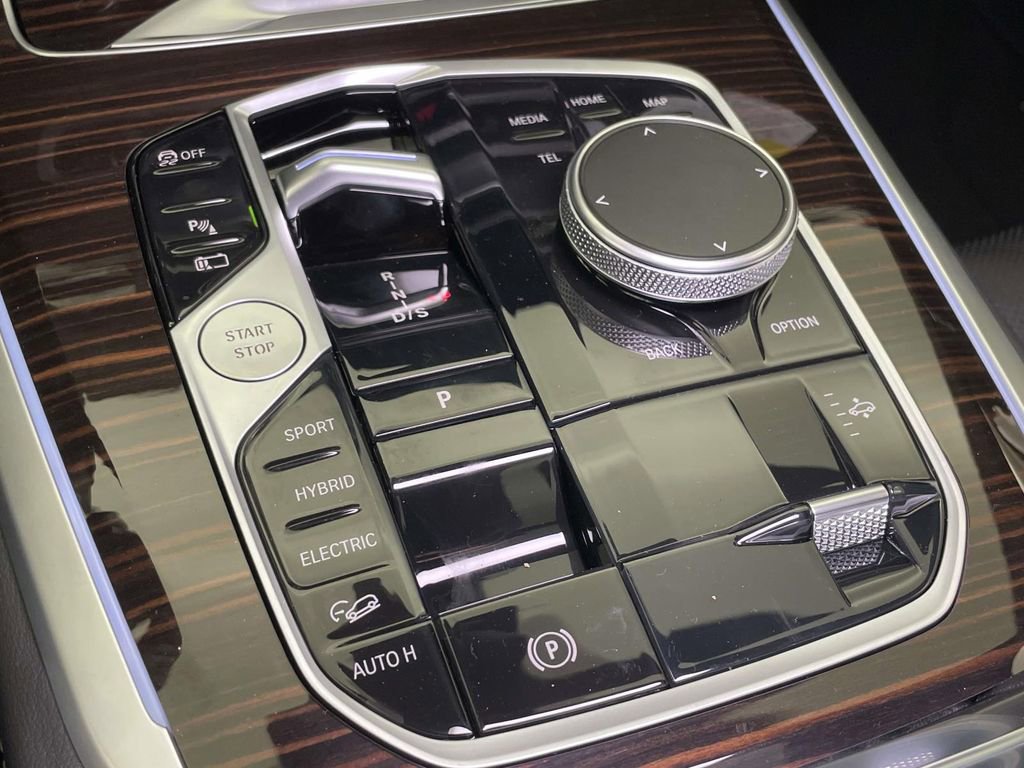 New 2026 BMW X5 xDrive50e AWD/4WD image 29