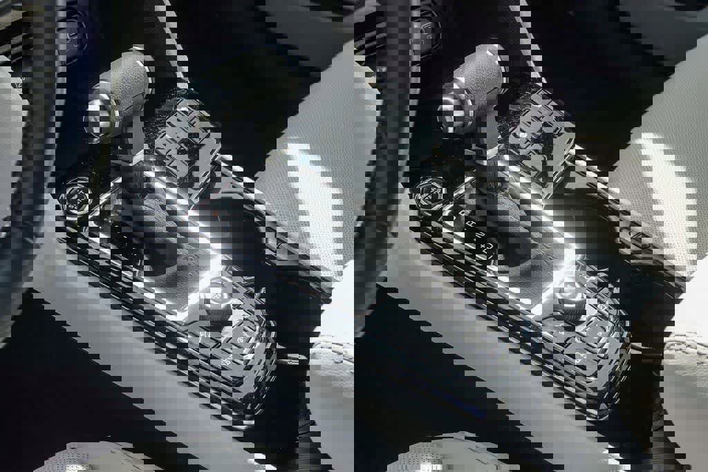 Certified 2024 Kia Sportage EX image 18