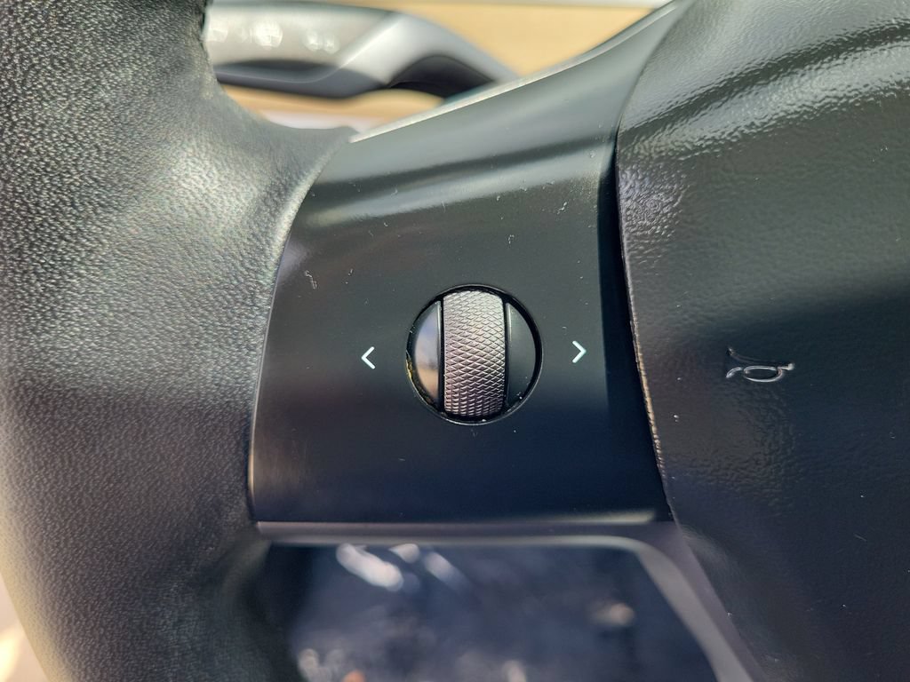 Used 2022 Tesla Model 3 Performance AWD/4WD image 19