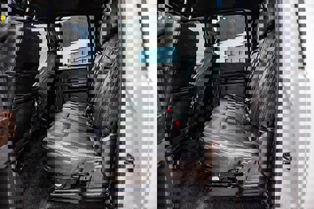 Used 2013 Ford F250 Platinum w/ Platinum Pkg image 17