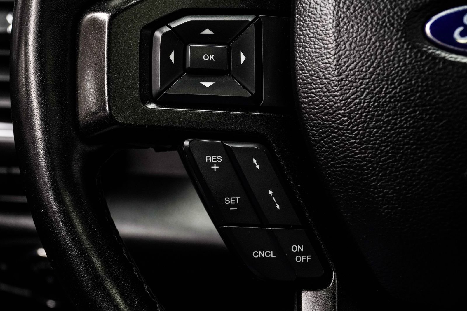 Used 2020 Ford Expedition Limited w/ Equipment Group 302A image 28