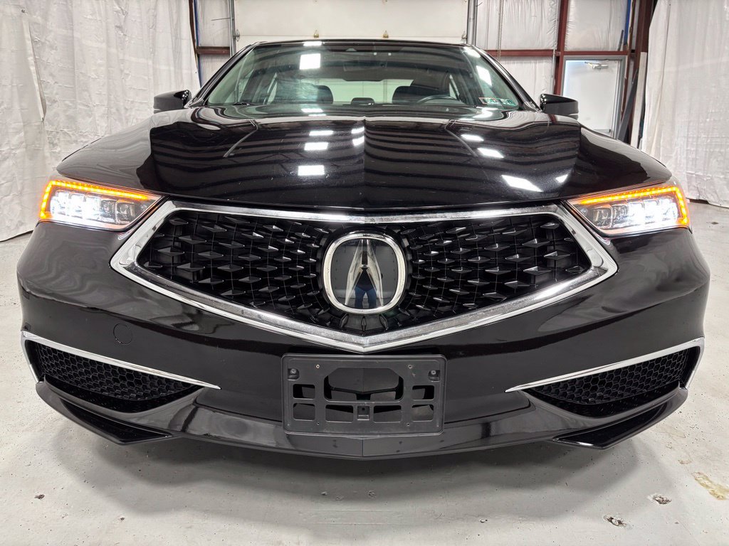 Used 2020 Acura TLX FWD image 2