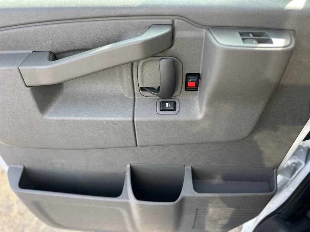 New 2026 Chevrolet Express 3500 w/ Power Convenience Package RWD image 18