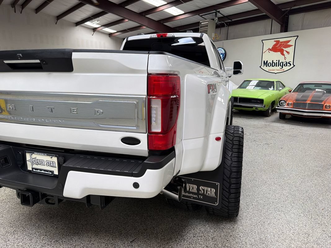 Used 2022 Ford F450 Limited w/ FX4 Off-Road Package AWD/4WD image 15