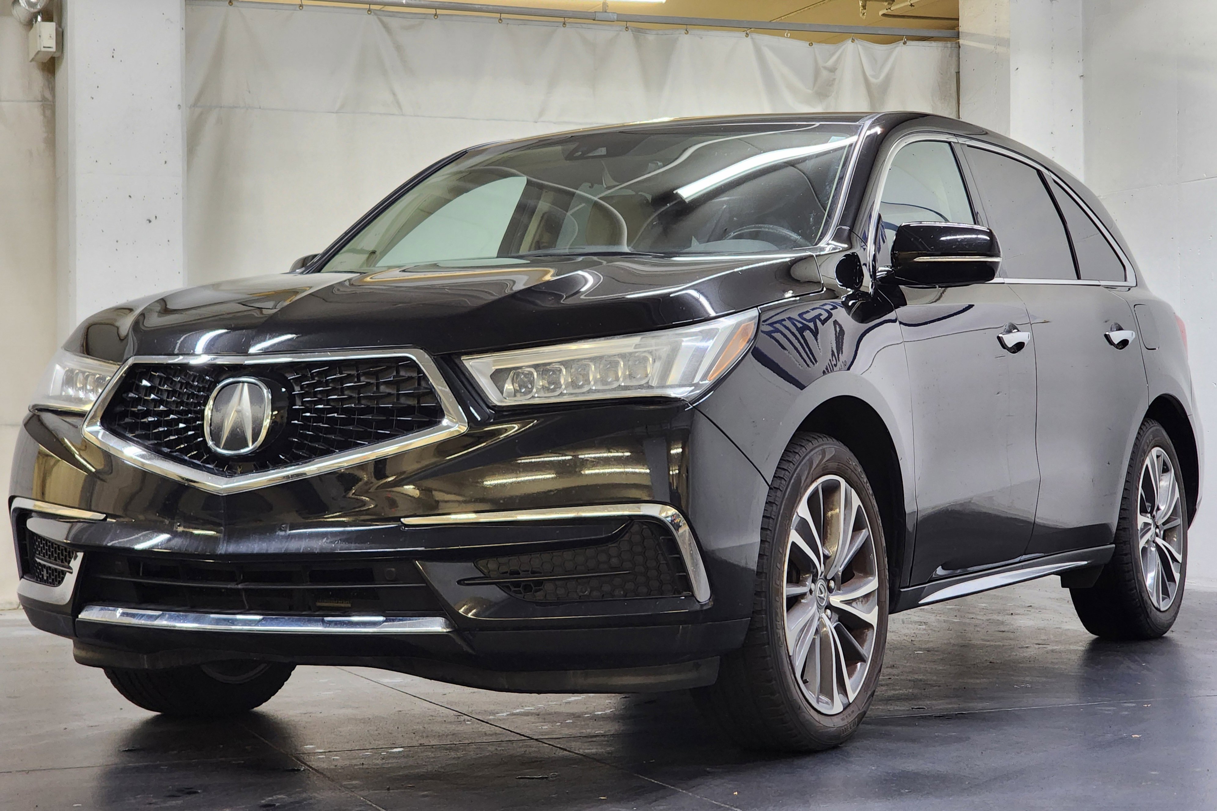 Used 2019 Acura MDX w/ Technology & Entertainment image 9