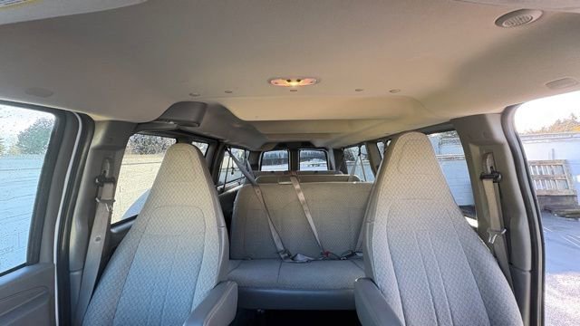 Used 2023 Chevrolet Express 3500 LS image 28