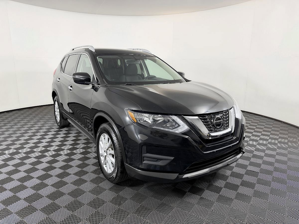 Used 2018 Nissan Rogue SV image 5