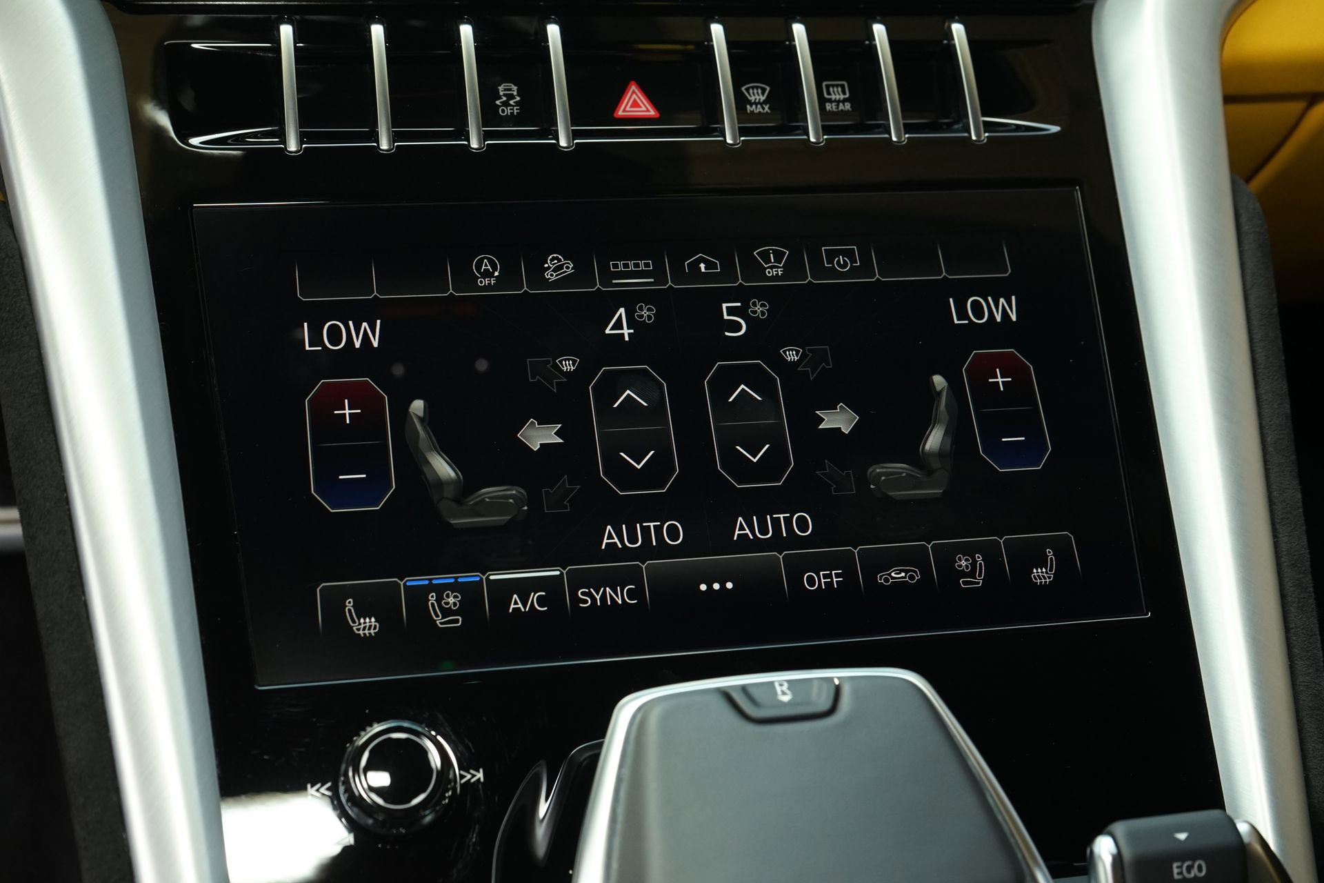 Used 2023 Lamborghini Urus S image 19