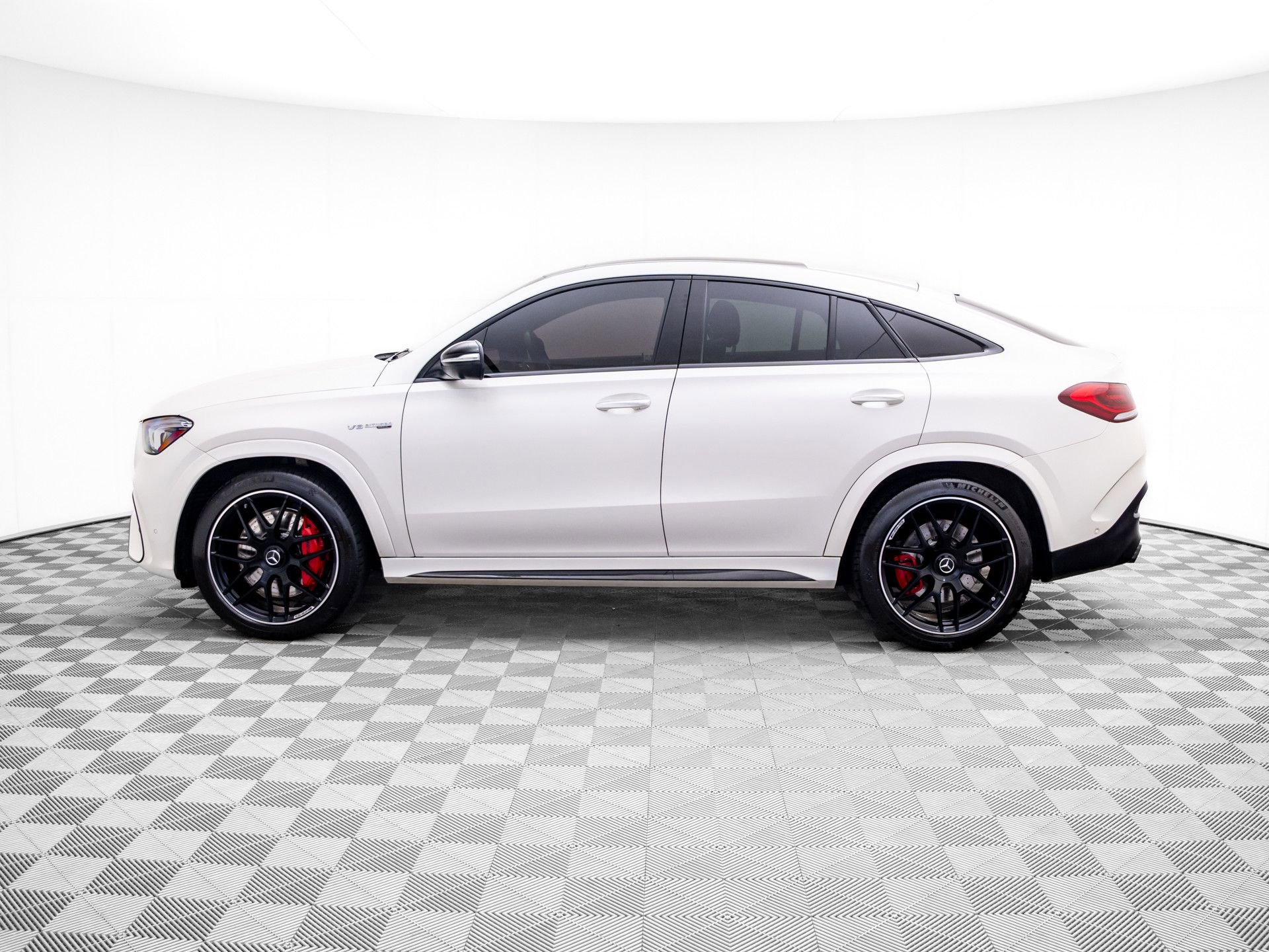 Used 2023 Mercedes-Benz GLE 63 AMG S image 2