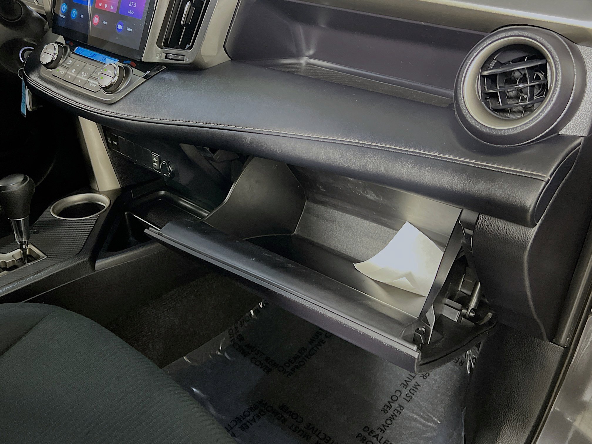 Used 2014 Toyota RAV4 XLE image 32