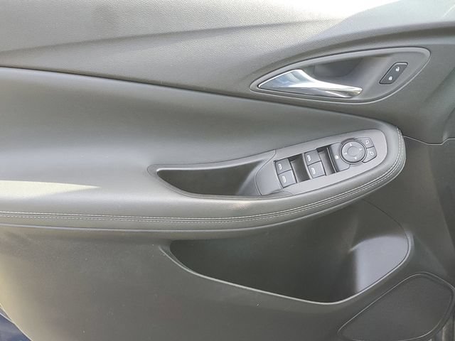 Certified 2023 Buick Encore GX Select FWD image 14