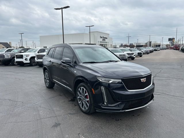 Used 2022 Cadillac XT6 Sport AWD/4WD image 4