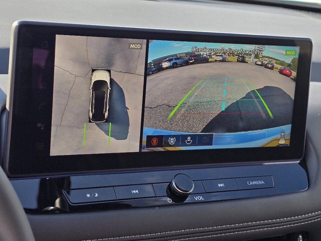 New 2026 Nissan Rogue Platinum image 6