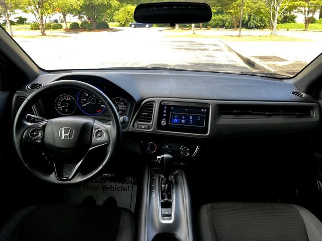 Used 2022 Honda HR-V Sport image 28