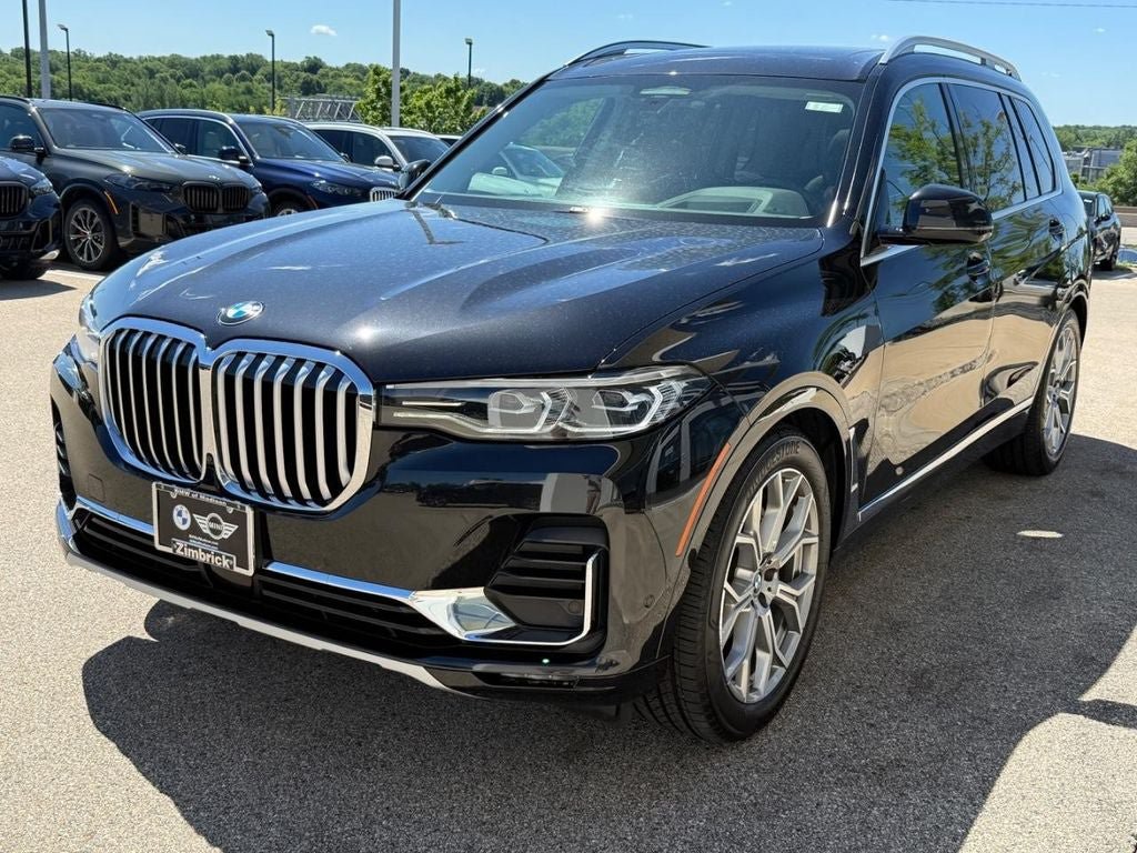 Used 2021 BMW X7 xDrive40i w/ Premium Package AWD/4WD image 8