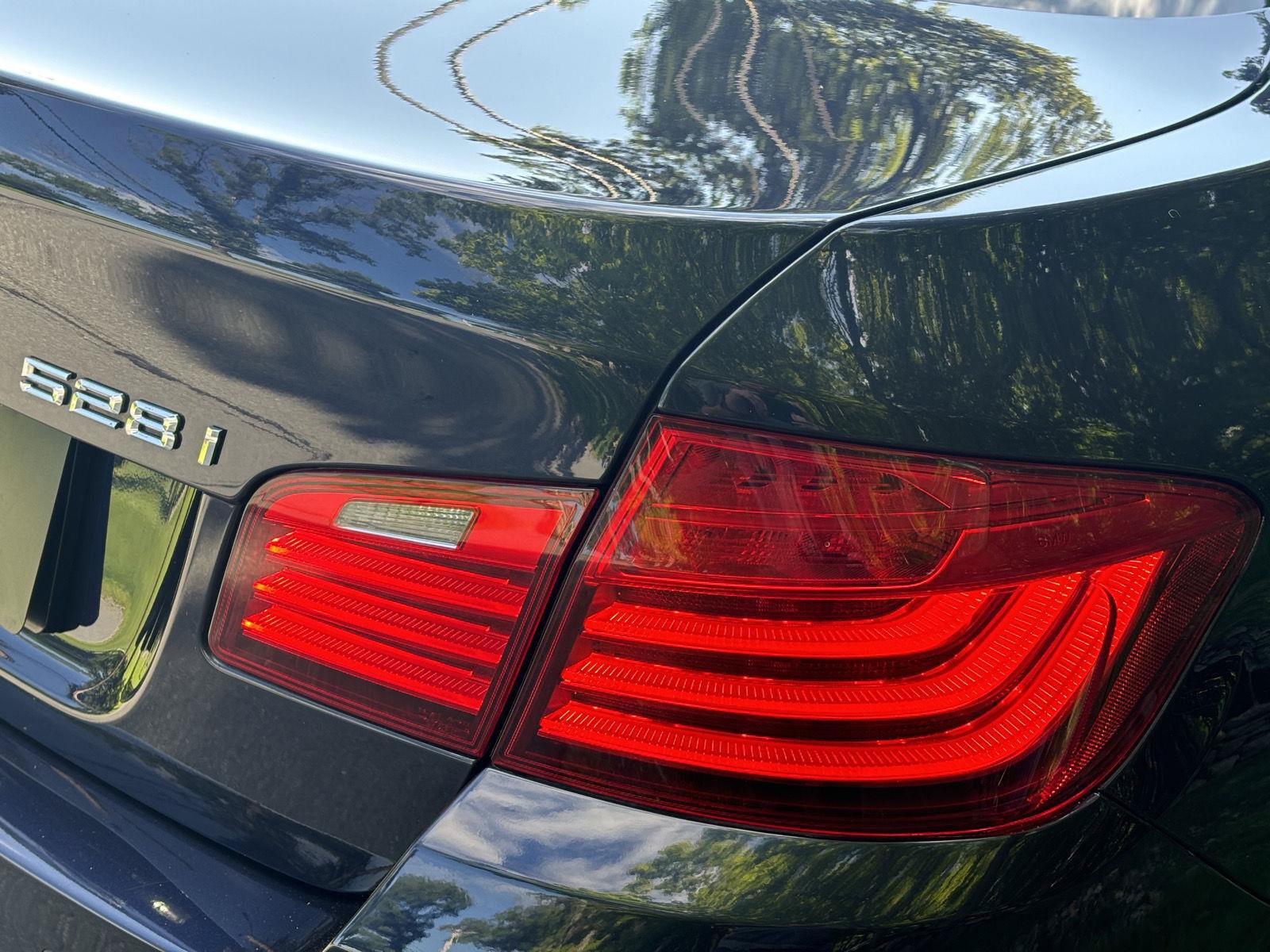 Used 2015 BMW 528i xDrive Sedan AWD/4WD image 24