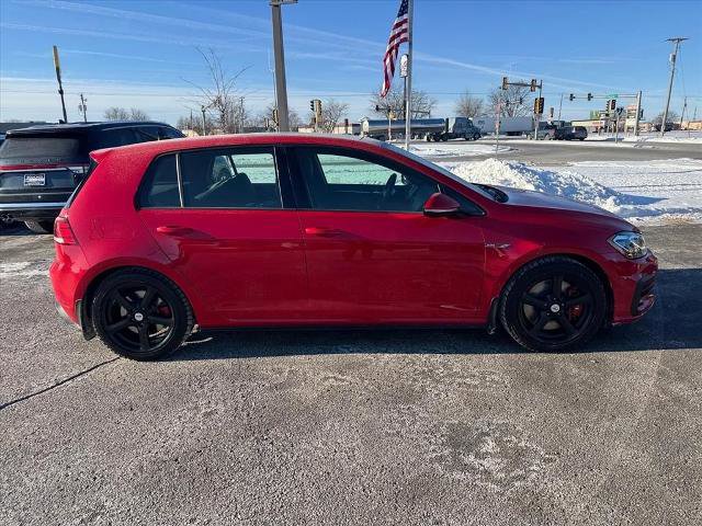 Used 2018 Volkswagen GTI SE image 3