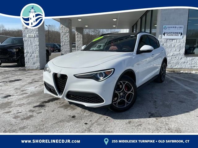 Used 2022 Alfa Romeo Stelvio Sprint video 1