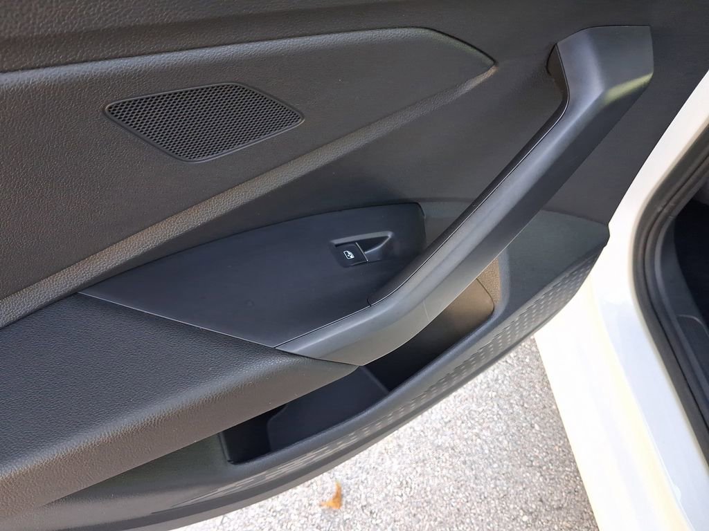 Certified 2024 Volkswagen Jetta SEL FWD image 12