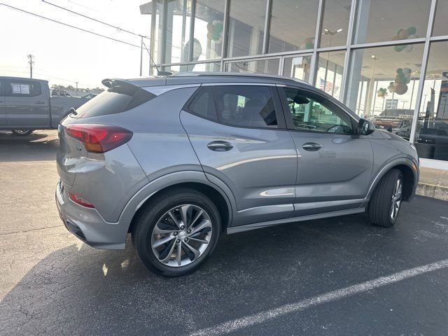 Used 2023 Buick Encore GX Select w/ Sport Touring Package image 17