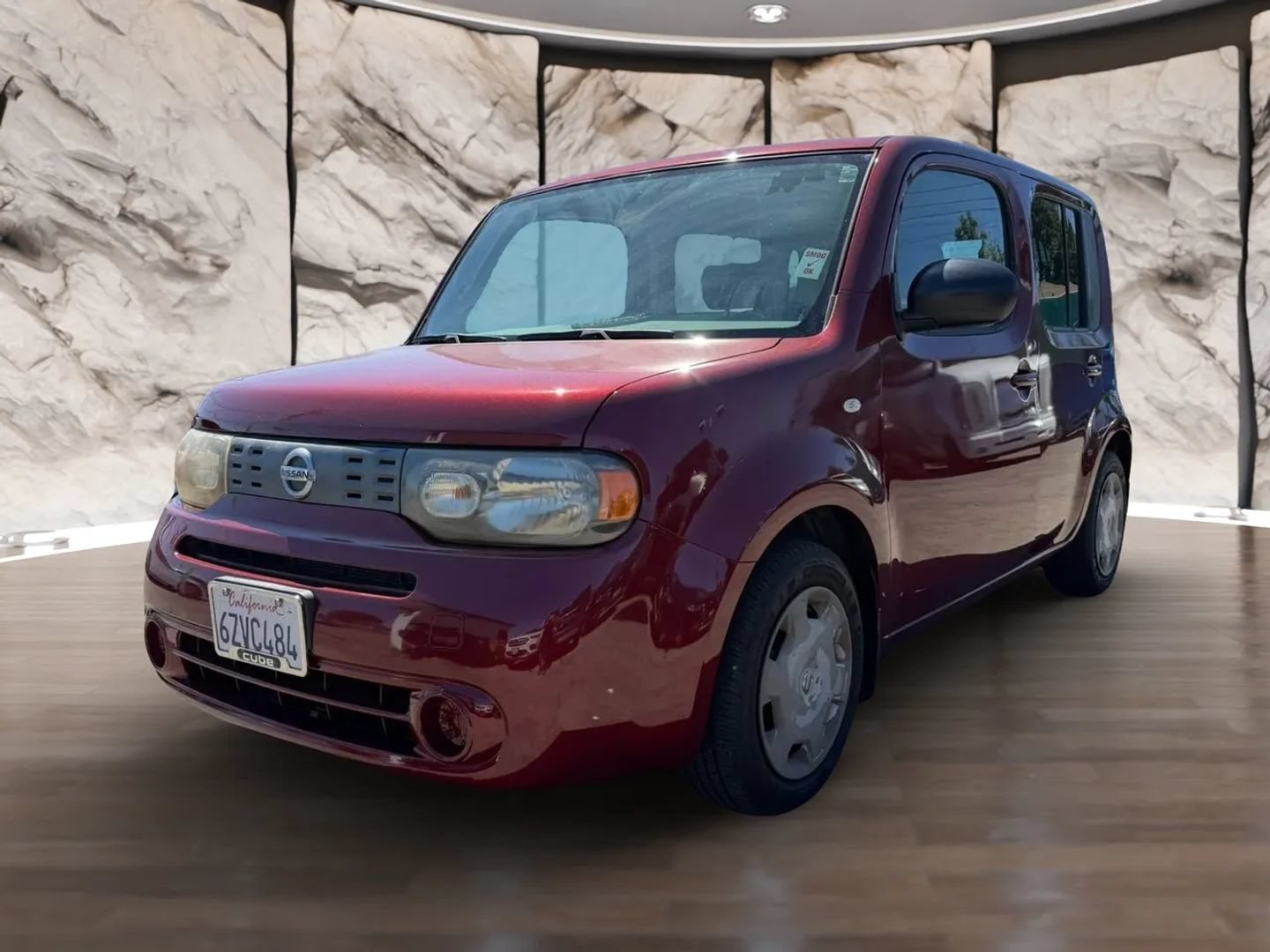 Used 2012 Nissan Cube 1.8 w/ Interior Designer Pkg FWD image 2