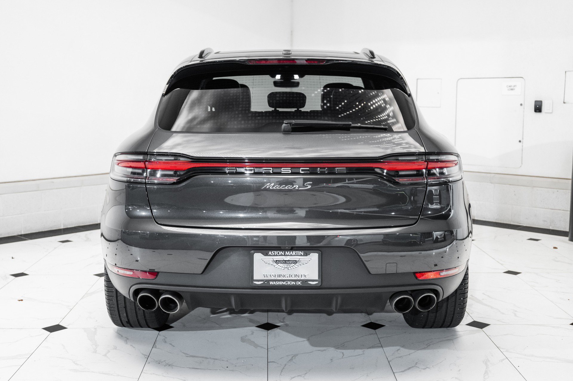 Used 2021 Porsche Macan S image 8